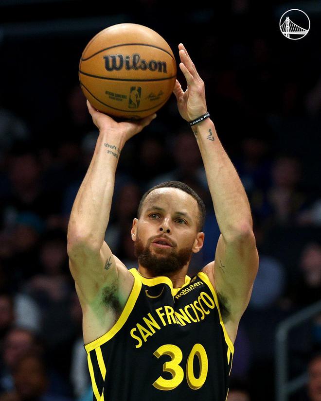 天博体育-窗口期突围战来临，夏洛特黄蜂围绕德甲篮板制胜，底气十足，资深球员宣示担当