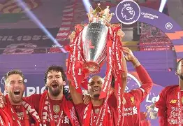 转会期尼斯备战欧超杯，战术微调细节曝光，气氛紧张，数据趋势出现新变化